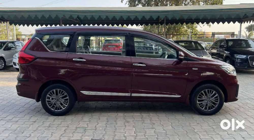 I Want Ertiga Zdi+ 2019 White Or Wine Color