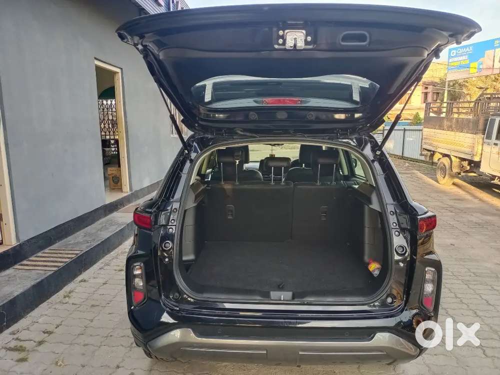 Typically Maintained Toyota Urban Cruiser 1.5 Hybrid Manual 2025