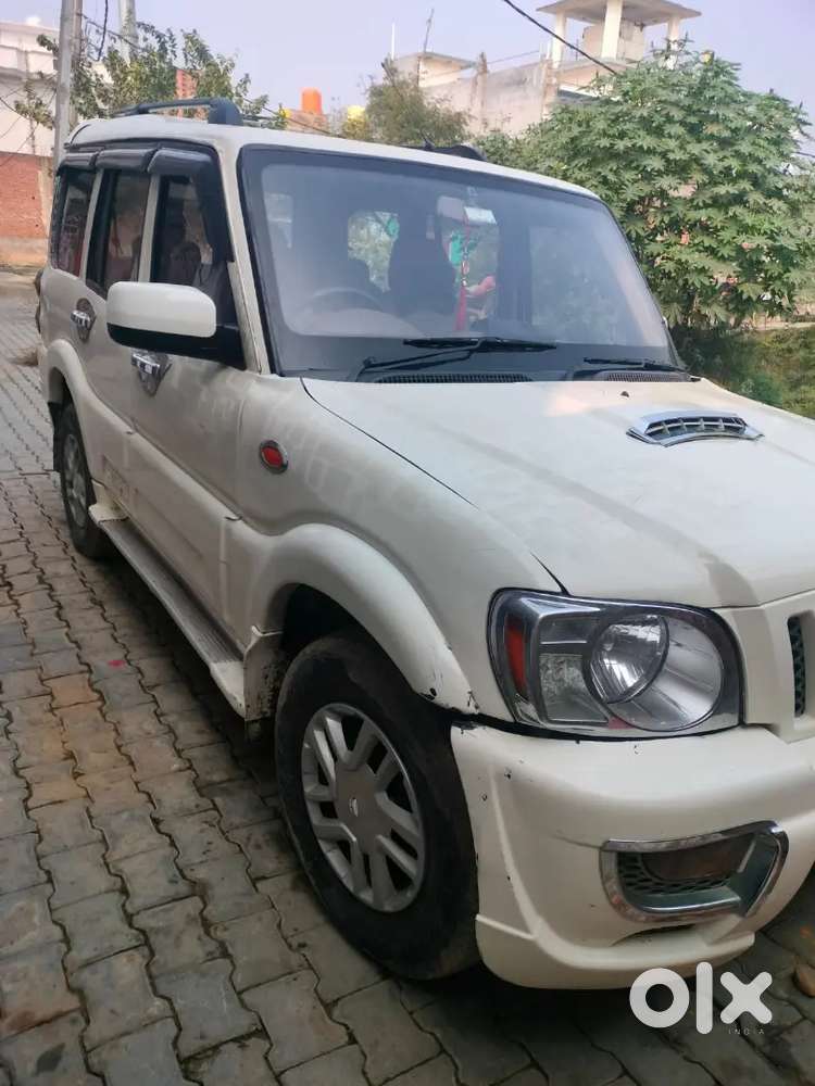 Mahindra Scorpio Getaway Diesel 2015