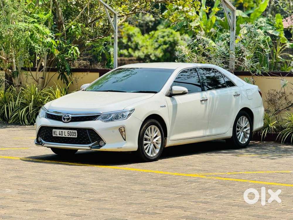 Toyota Camry Hybrid, 2015, Petrol