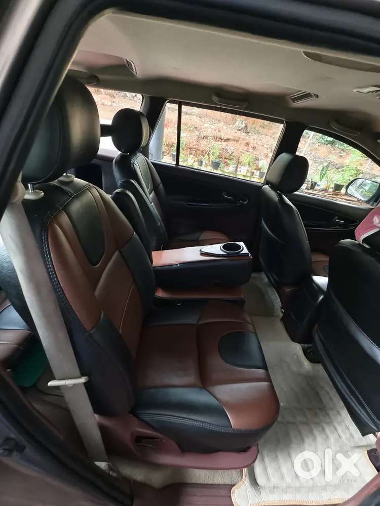 Innova Re V