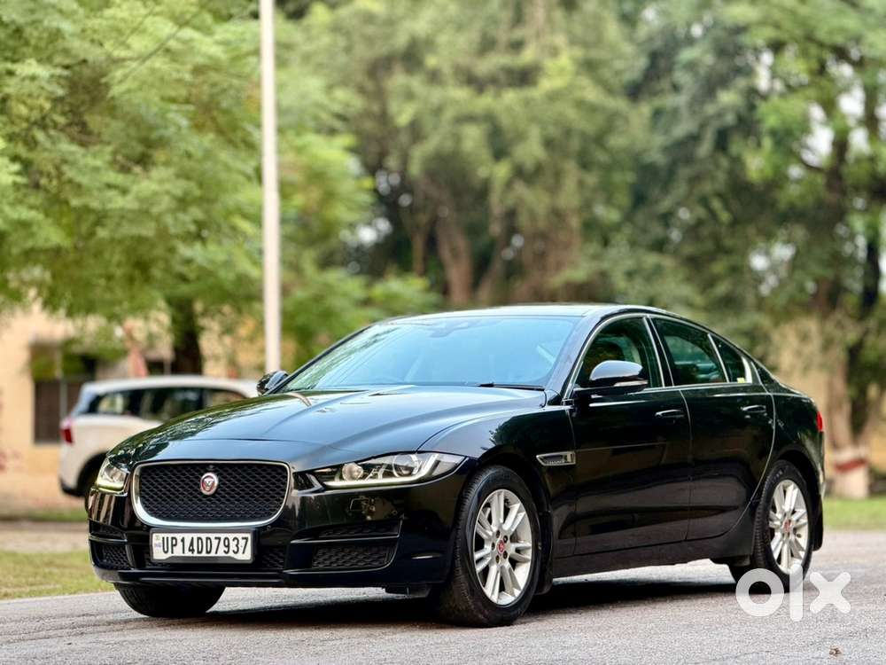 Jaguar Xe Petrol 2017