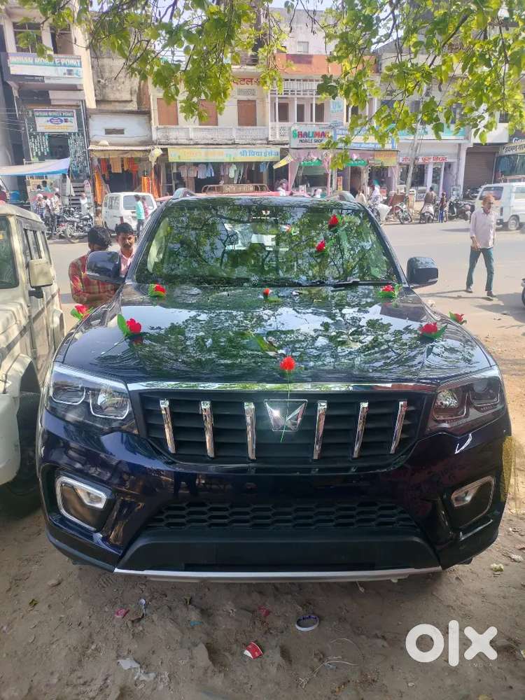 Mahindra Scorpio-n 2025 Diesel Automatic 40000 Km Driven