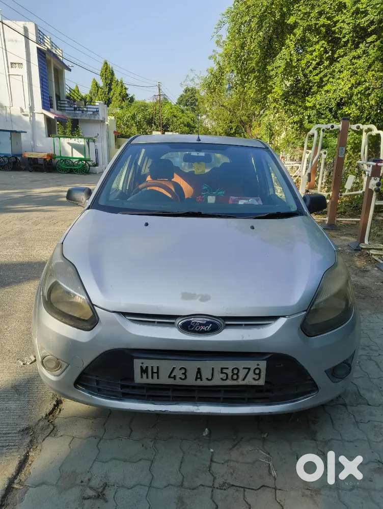 Ford Figo 1012