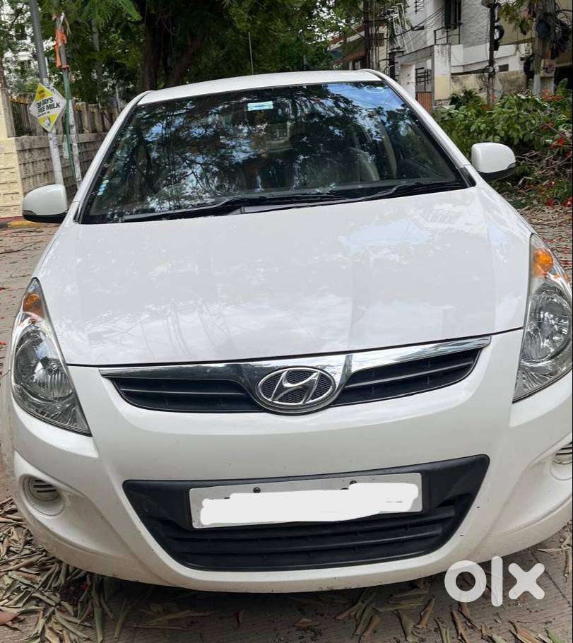 2012 Hyundai I20 Sportz Diesel (crdi)-mint Condition, Single Used