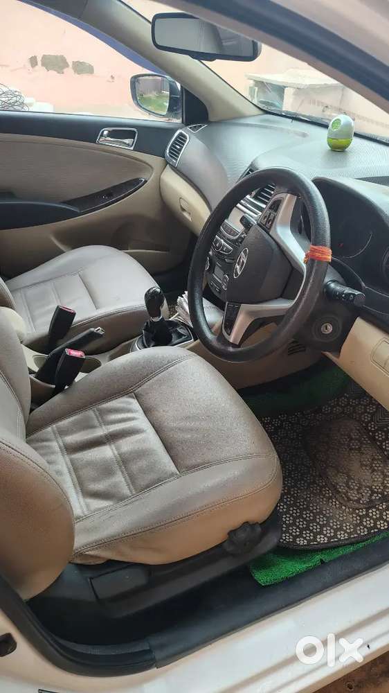 Hyundai Verna 2014 Petrol Manual