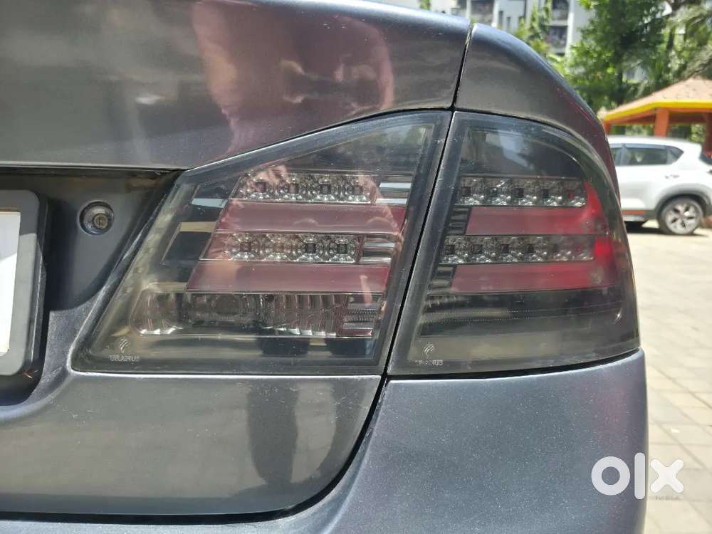 Honda Civic 2010 At Self Owned