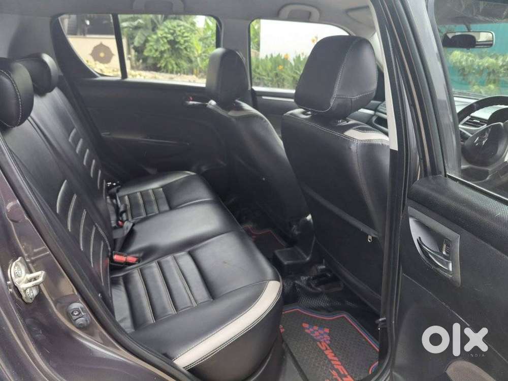 Maruti Suzuki Swift Vxi 1.2 Abs Bs-iv, 2017, Petrol