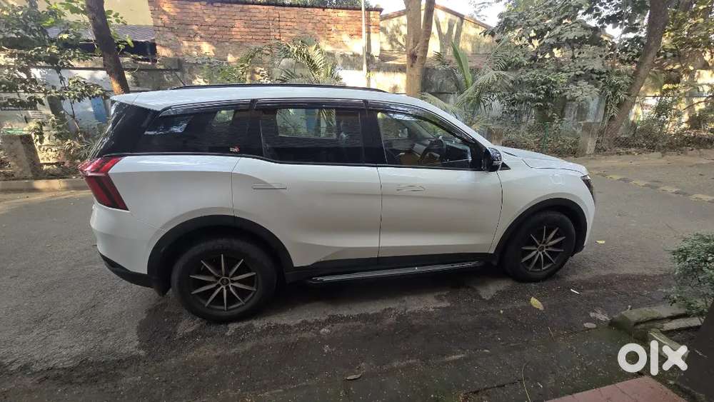 Mahindra Xuv700 2022 Petrol 37000 Km Driven