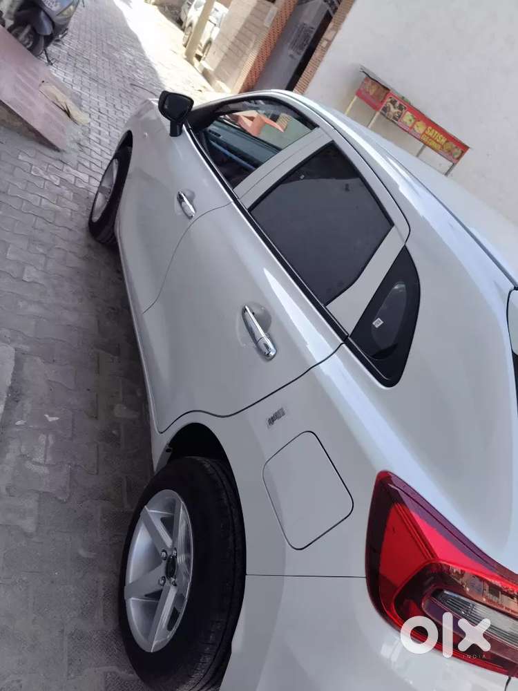 Baleno 12/2024 Model Only 3300 Km Running