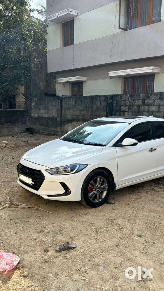 Hyundai Elantra 2019 Petrol Well Maintained
