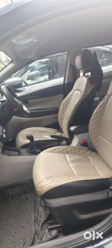 Hyundai I20 Magna 1.2 Mt, 2023, Petrol