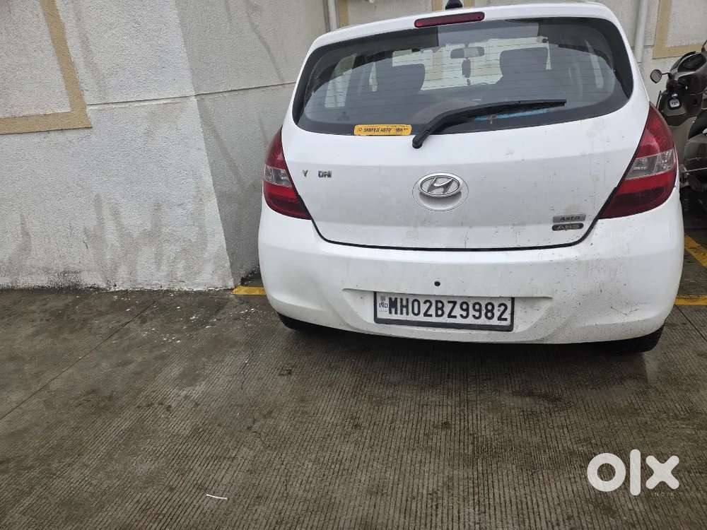 Hyundai I20 Asta Abs 2011 Model