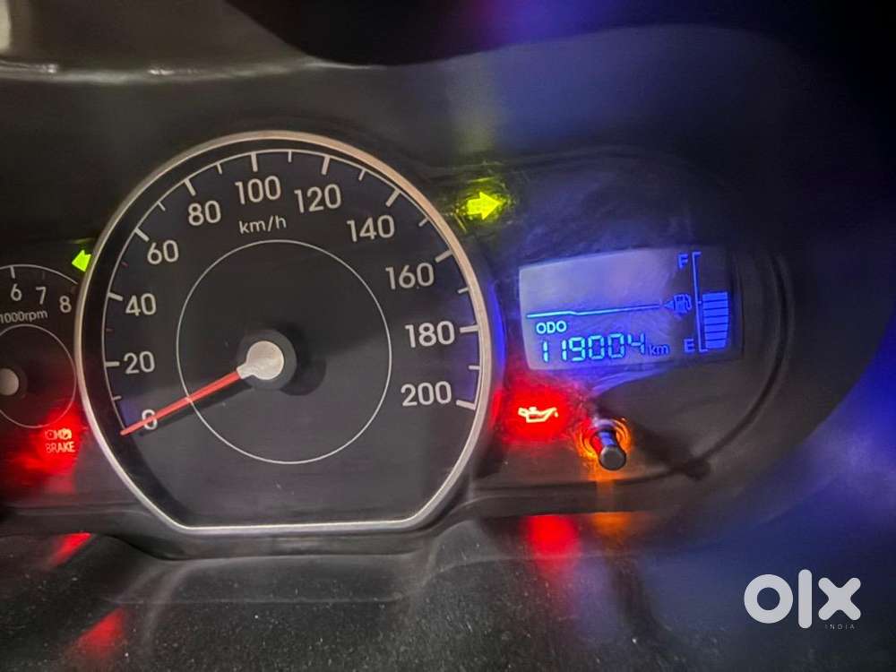 Hyundai I10 2017 Cng & Hybrids 119000 Km Driven