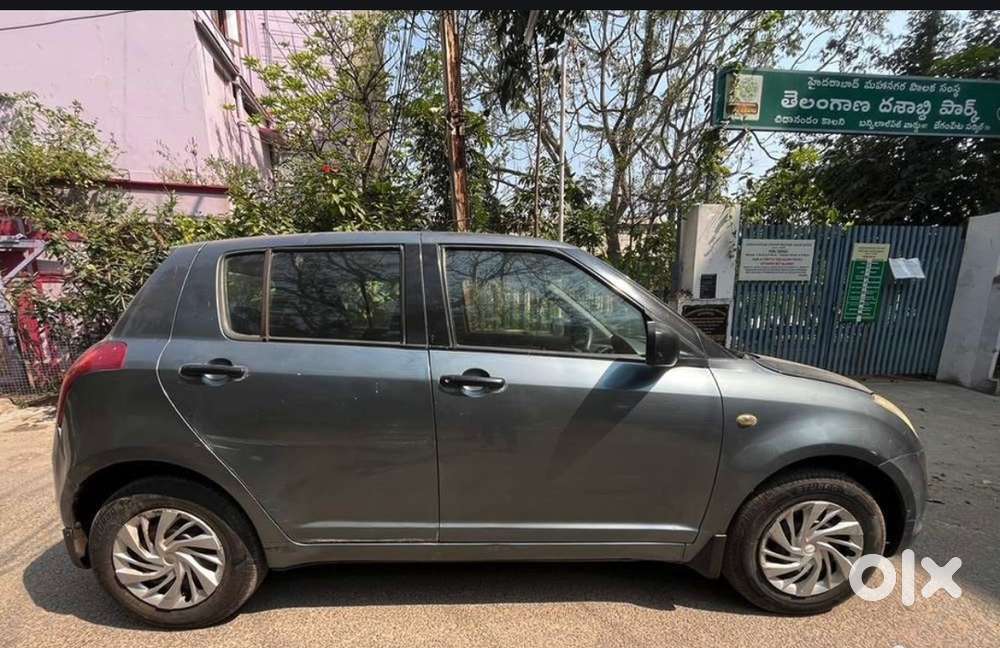 Maruti Suzuki Swift Petrol 2010 Model