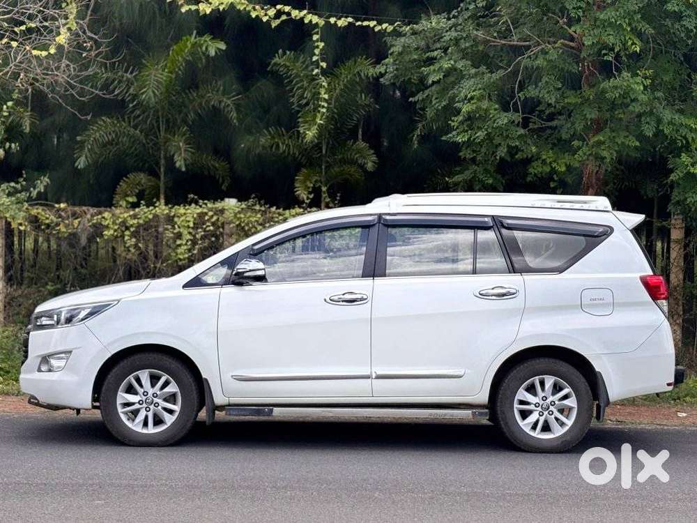 Toyota Innova Crysta, 2017, Diesel