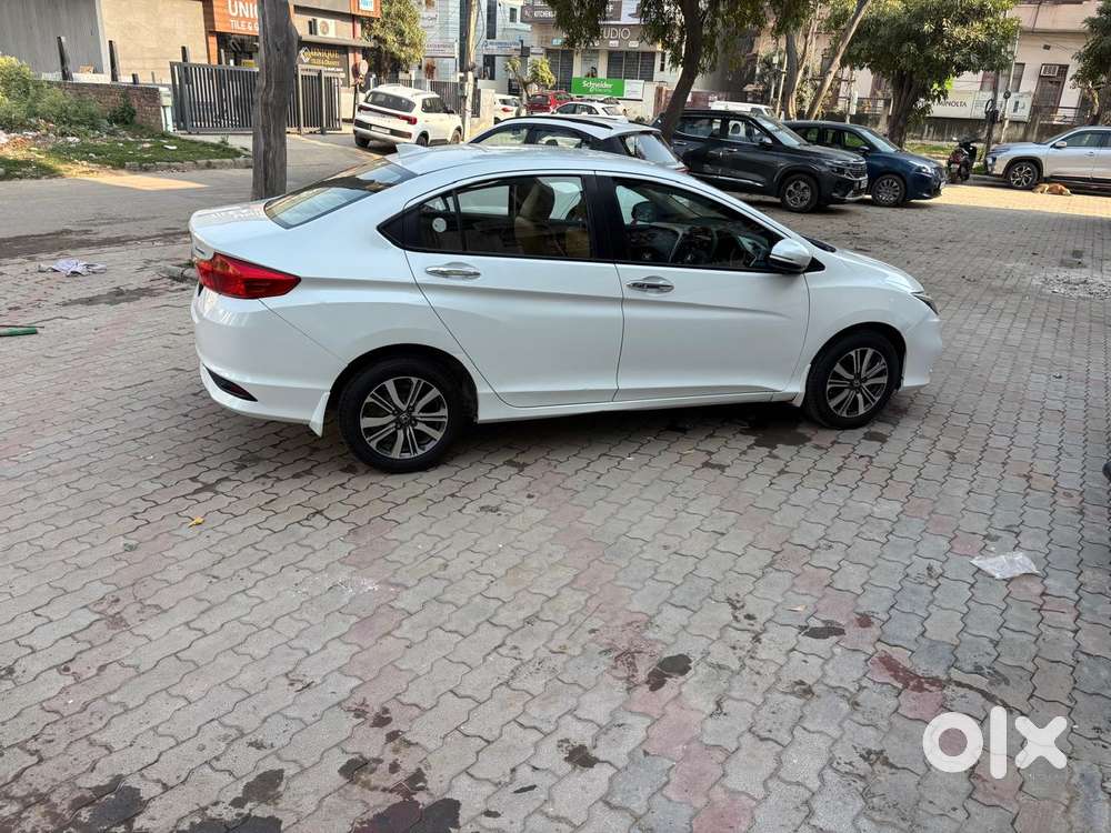 Honda City V At Exclusive, 2018