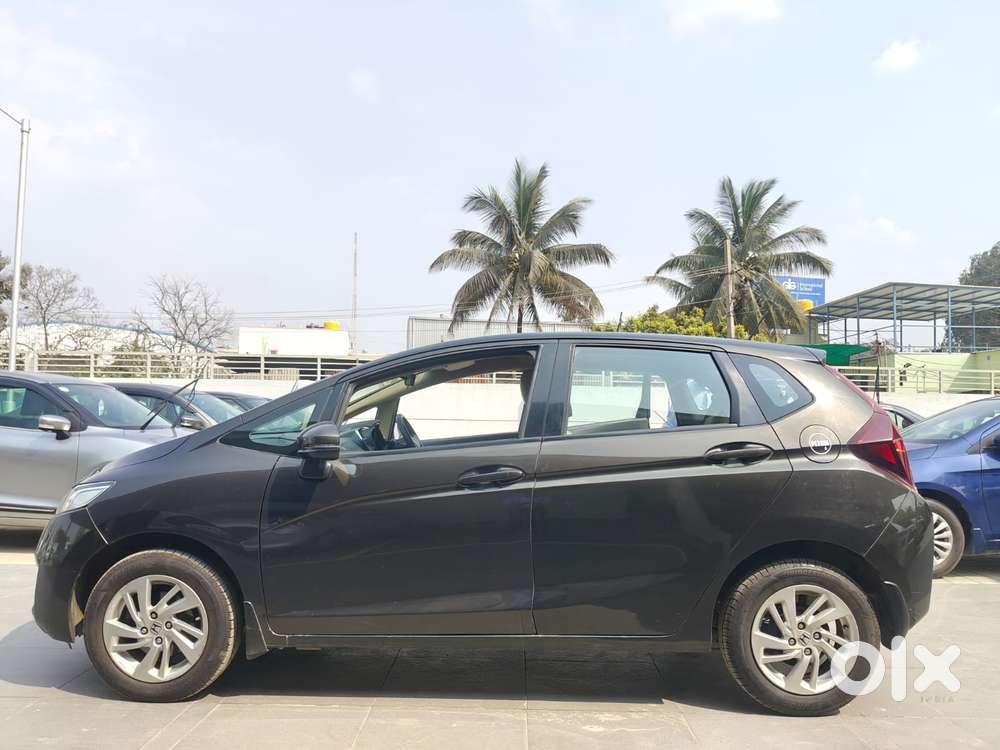 Honda Jazz V Mt Privilege, 2016, Petrol