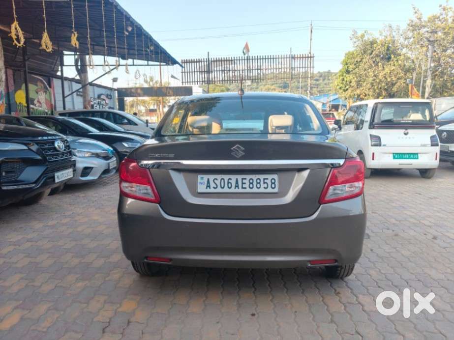 Maruti Suzuki Dzire 1.2 Vxi, 2021, Petrol