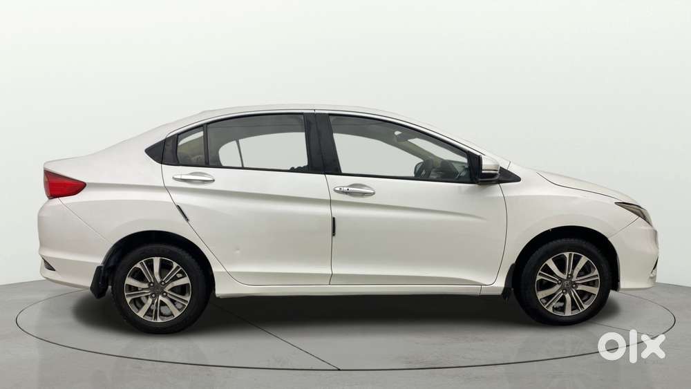 Honda City 1.5 V 5th Gen I-vtec Mt, 2022, Petrol