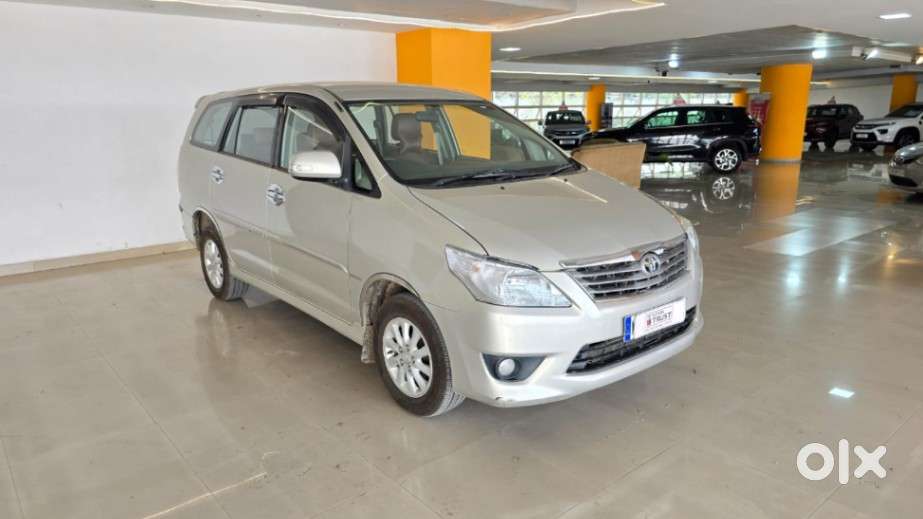 Toyota Innova 2.5 Vx 8 Str, 2013, Diesel