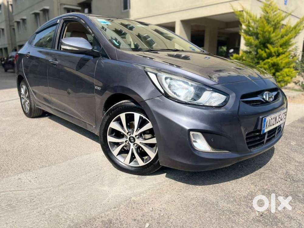 Hyundai Verna Fluidic 1.6 Vtvt Sx, 2014, Petrol