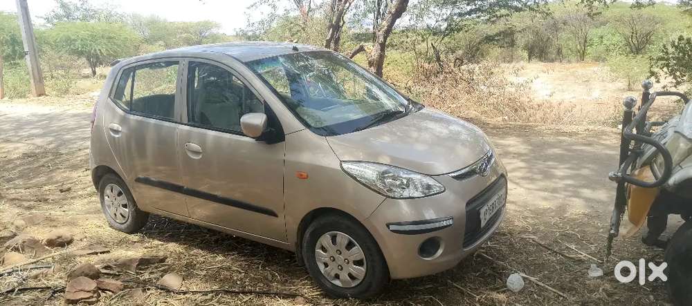 Hyundai I10 1.2 Magna 2014 Petrol 1-tyre Seal Tyre 3-tyres 60%percent