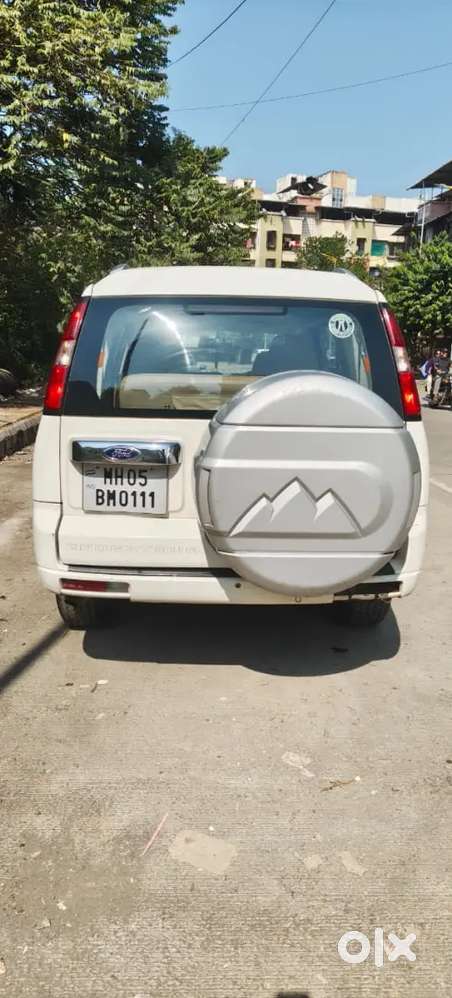 Ford Endeavour 2012