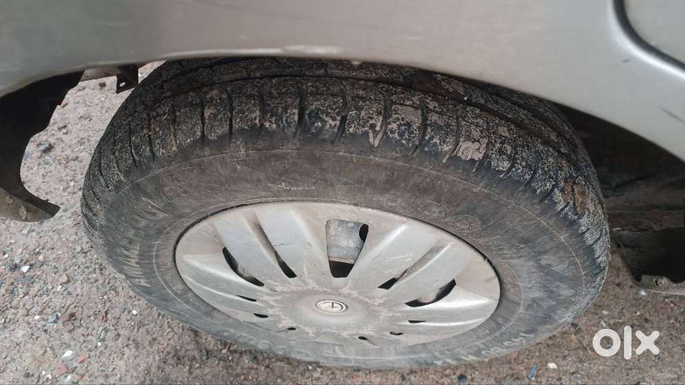 Single Hand Driven,good Condition,cng Fitting,