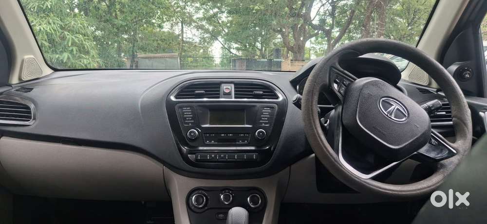 Maruti Suzuki Swift Zxi, 2015, Petrol