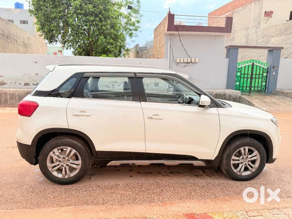 Brezza 2017 Model Zdi Plus Push Button Start First Owner