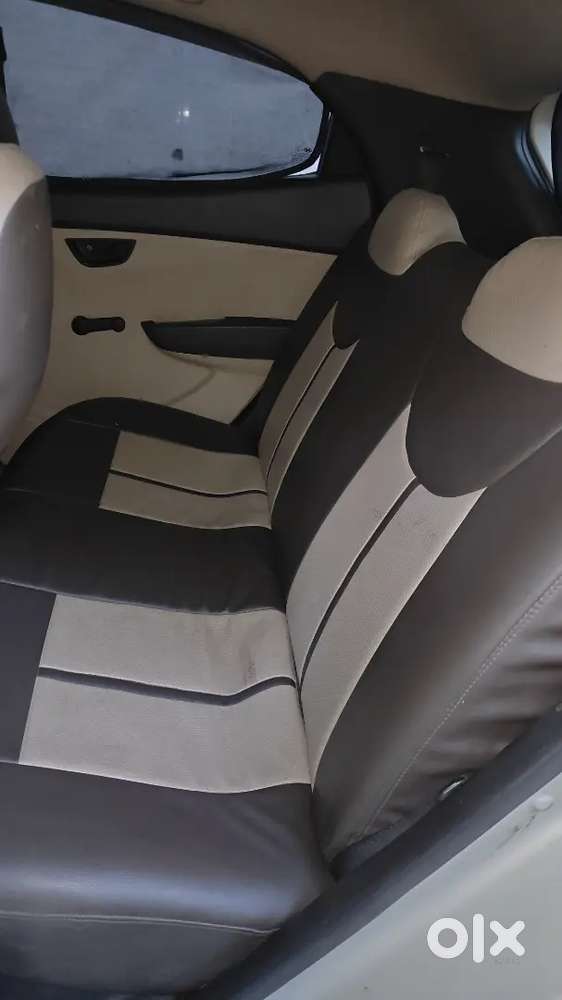 Hyundai Eon Magna 2012