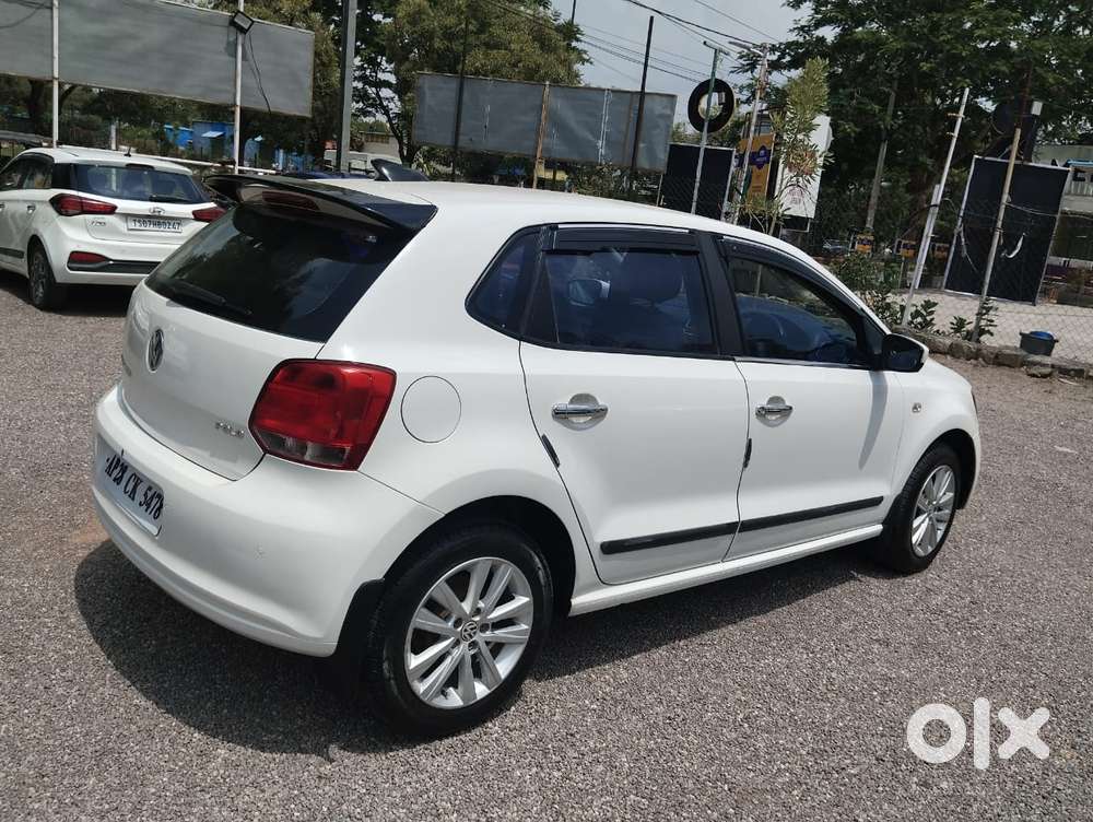 Volkswagen Polo Petrol Highline 1.2l, 2013, Petrol