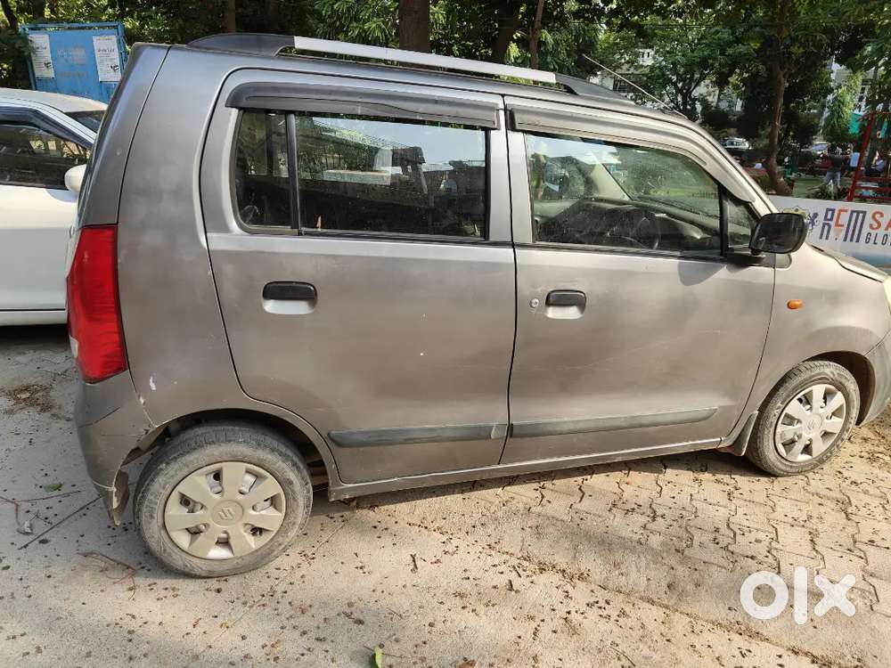 Maruti Suzuki Wagonr Lxi (jan 2013 Model)