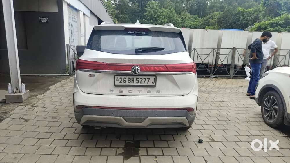 Mg Hector Sharp Pro 2026 Petrol Automatic