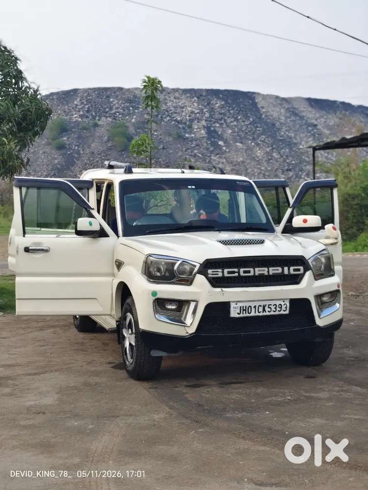 Mahindra Scorpio 2017 Diesel 85000 Km Driven
