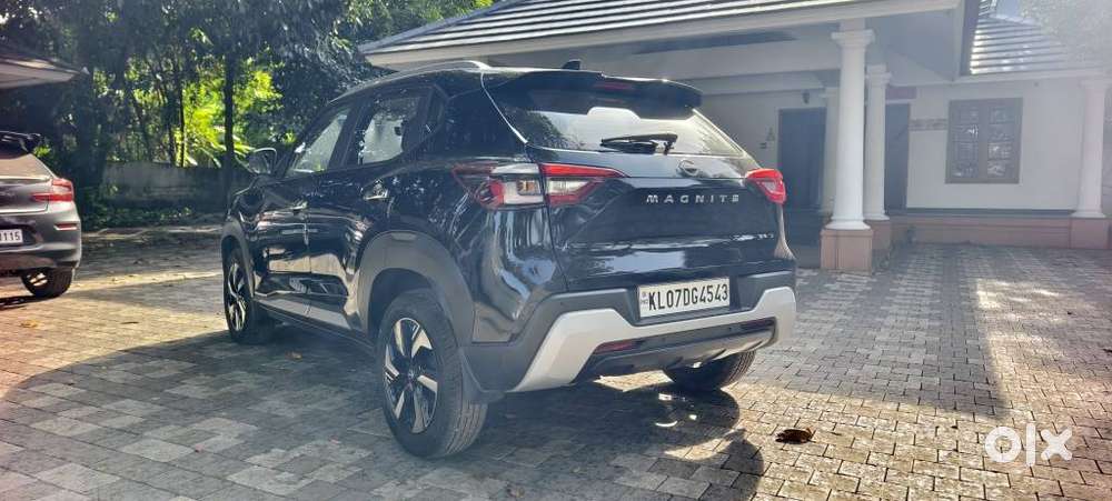 Nissan Magnite N-connecta Mt, 2025, Petrol