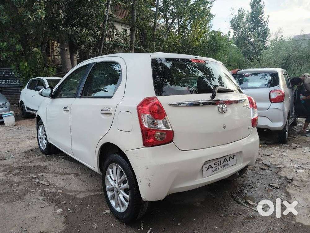 Toyota Etios Liva G, 2018, Petrol