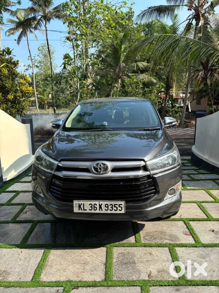 Toyota Inova2017 Automatic