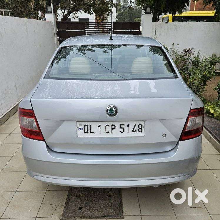 Skoda Rapid 2013-2016 1.6 Mpi At Elegance, 2013, Petrol