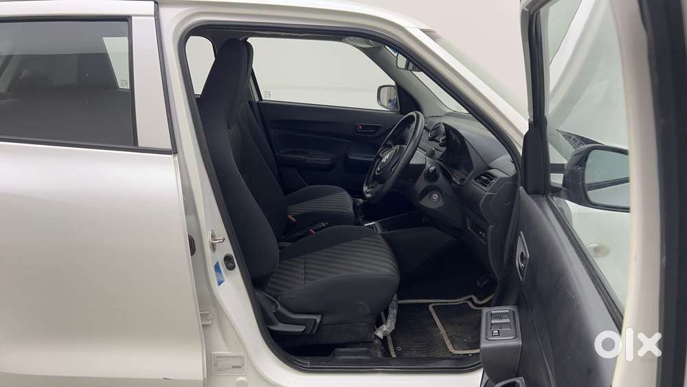 Maruti Suzuki Swift 1.3 Lxi, 2023, Petrol