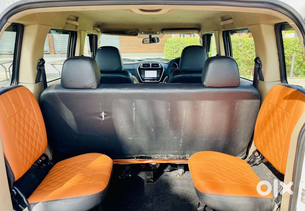 Mahindra Tuv 300 T10, 2019, Diesel
