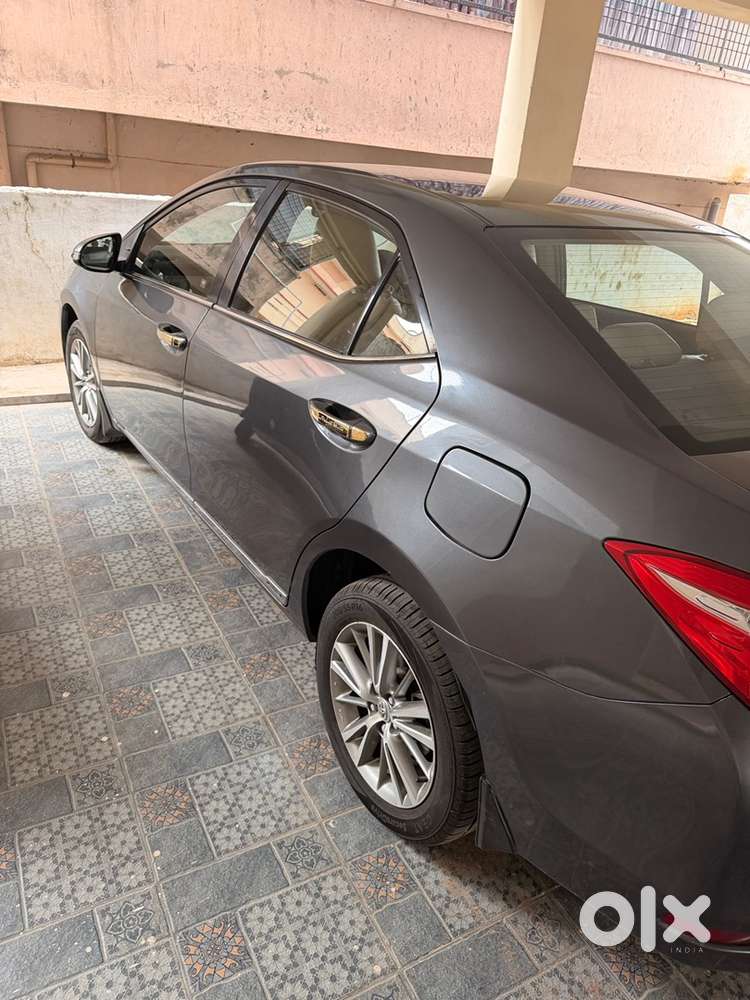 Toyota Corolla Altis 2014