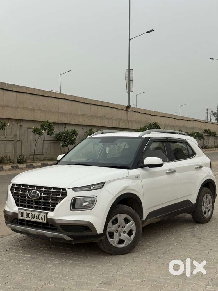 Hyundai Venue Petrol 2020