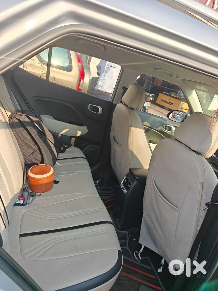 Hyundai Venue S Plus Mt 1.2 Kappa, 2023, Petrol