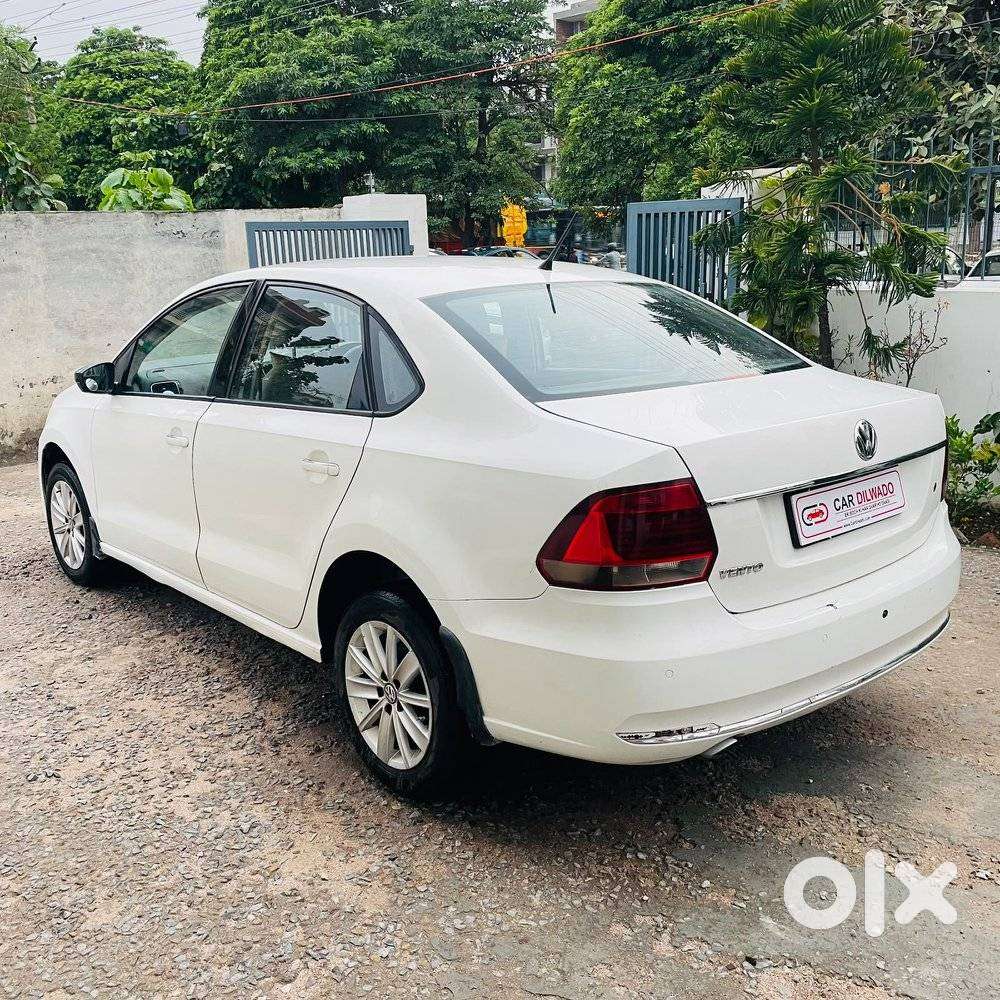 Volkswagen Vento [ ] 1.6 Highline Plus, 2016