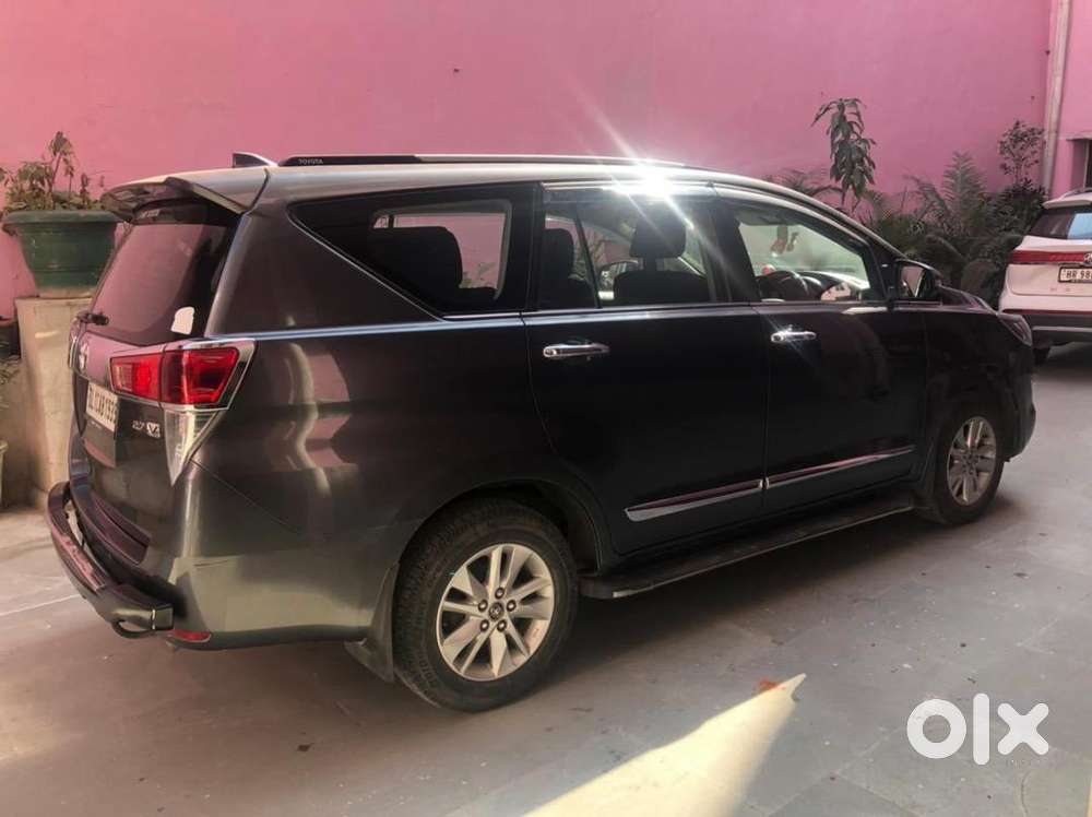 Toyota Innova Crysta 2019 Petrol Well Maintained