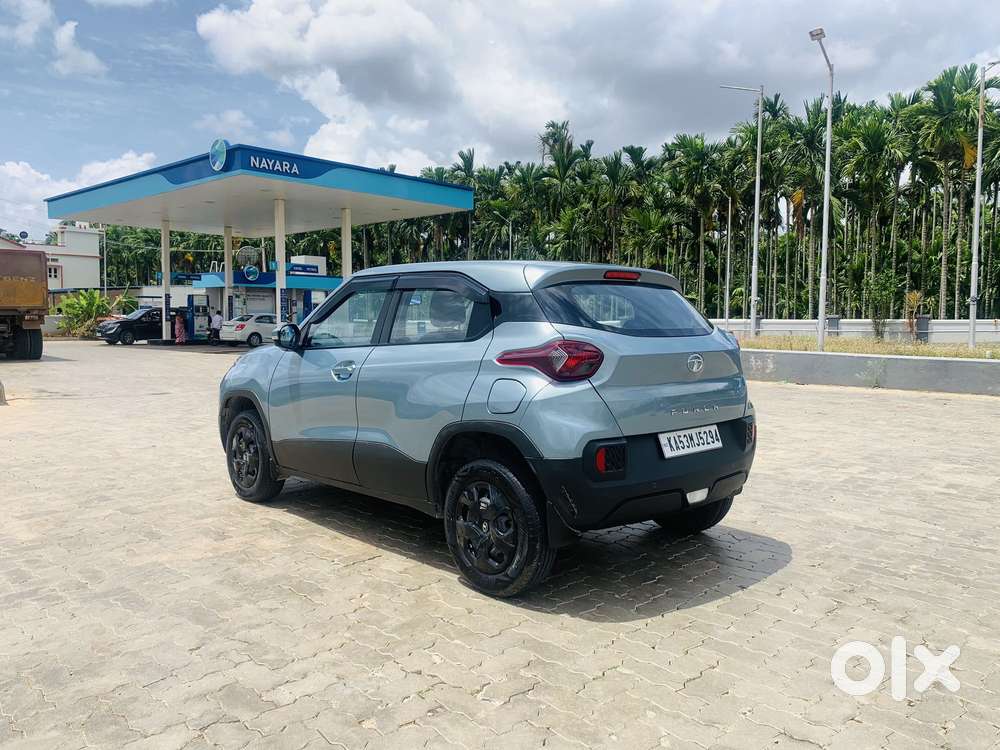 Tata Punch Camo Adventure Rhythm Mt, 2022, Petrol