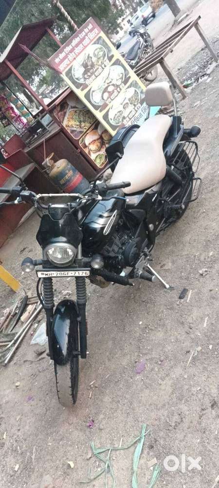 Bajaj Avenger Street 160 2022