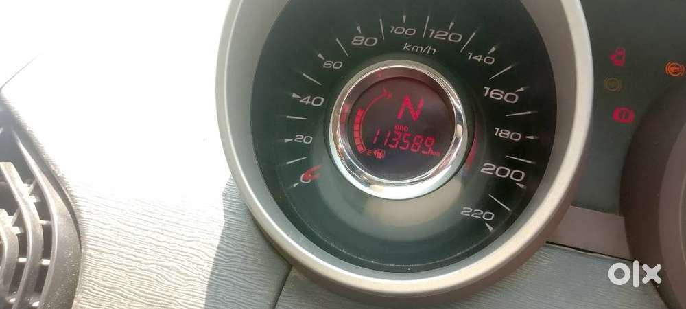 Mahindra Xuv500 2015 Diesel 112845 Km Driven